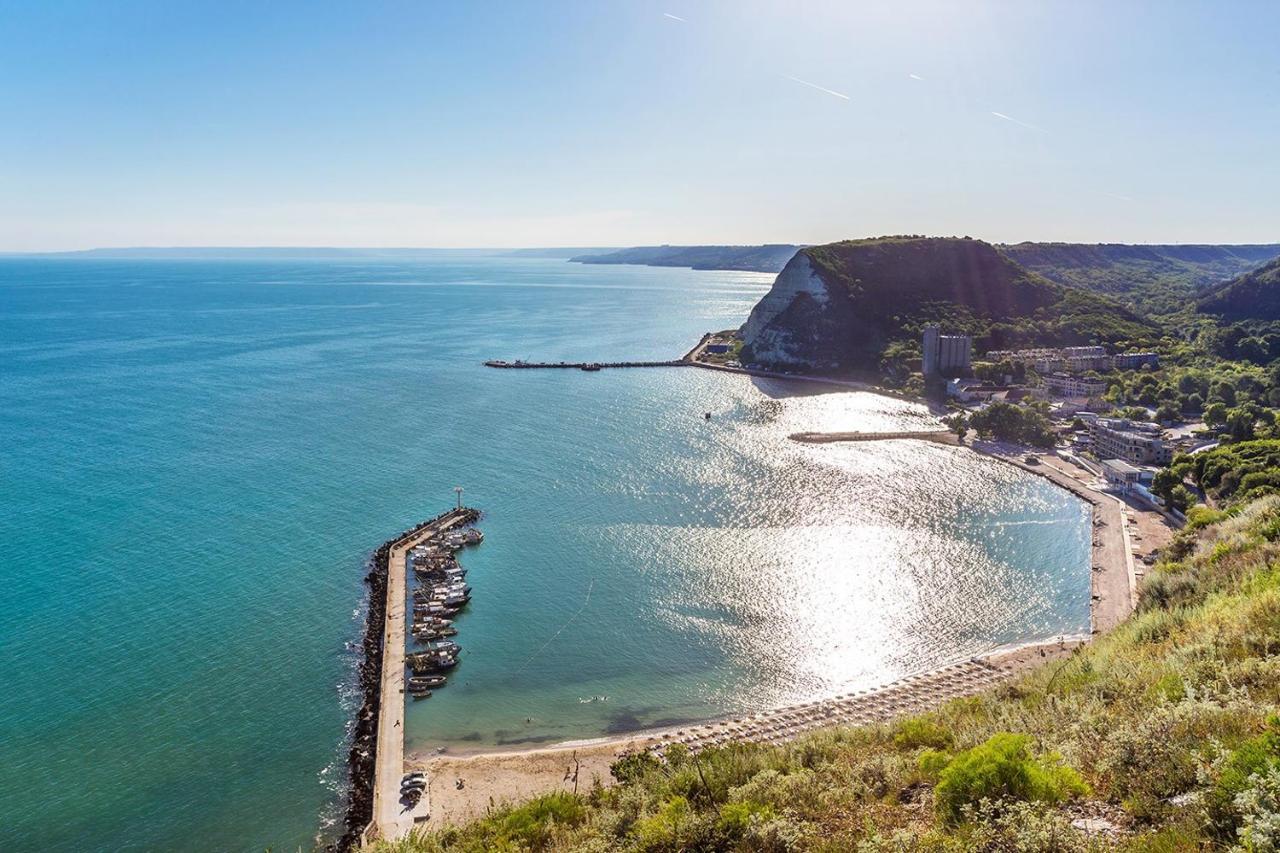 Laguna Terrace Καβάρνα Εξωτερικό φωτογραφία